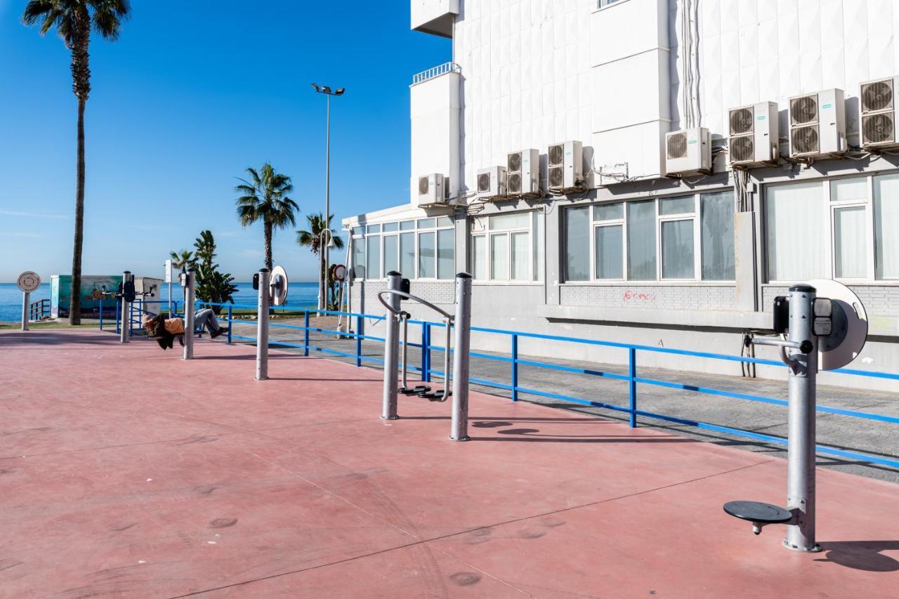 Amazing Sea View Apartment And Relax Area Rincon de la Victoria Luaran gambar