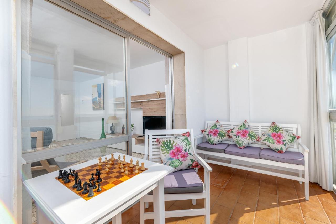 Amazing Sea View Apartment And Relax Area Rincon de la Victoria Luaran gambar