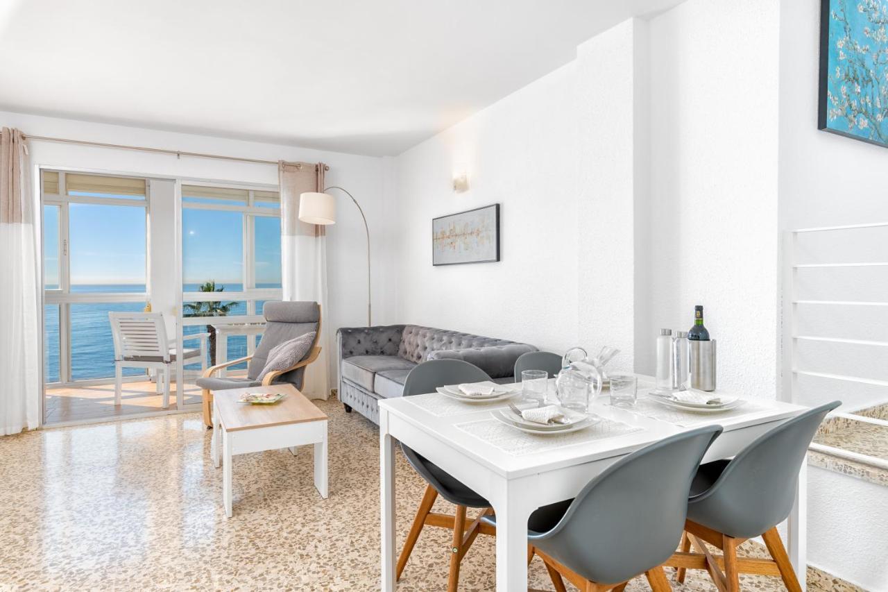 Amazing Sea View Apartment And Relax Area Rincon de la Victoria Luaran gambar